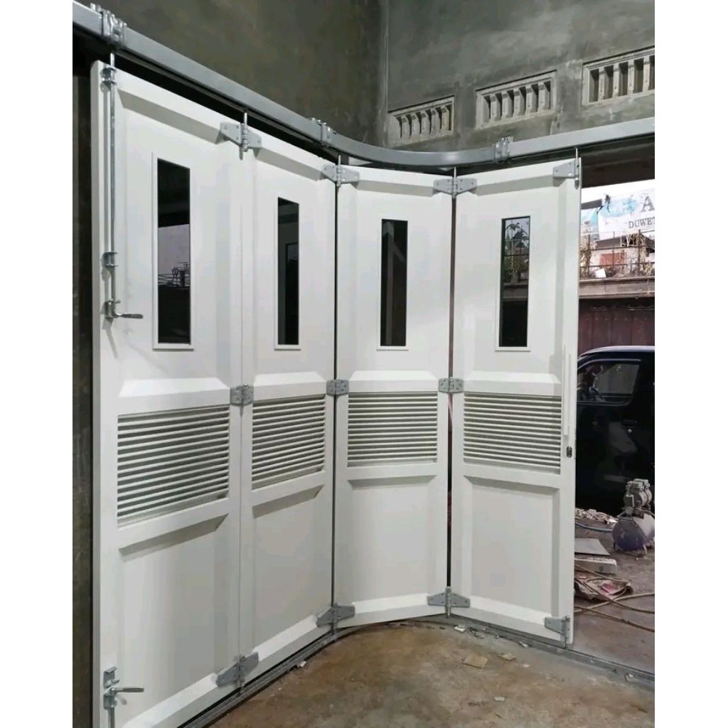 pintu geser garasi tikung