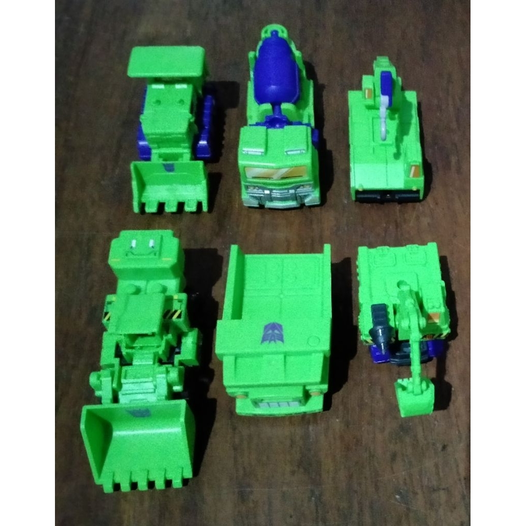 Vehicle untuk Devastator