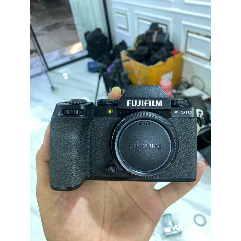 fujifilm X-S10 LIKE NEW