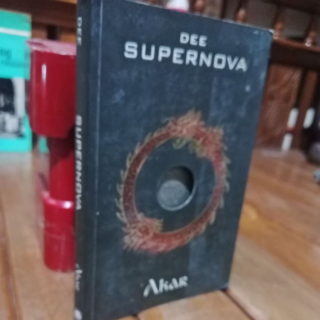 NOVEL SUPERNOVA - AKAR