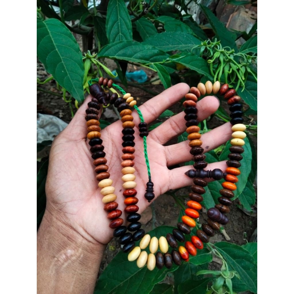 tasbih Mentos kombinasi 11 macam kayu bertuah nusantara 12mm