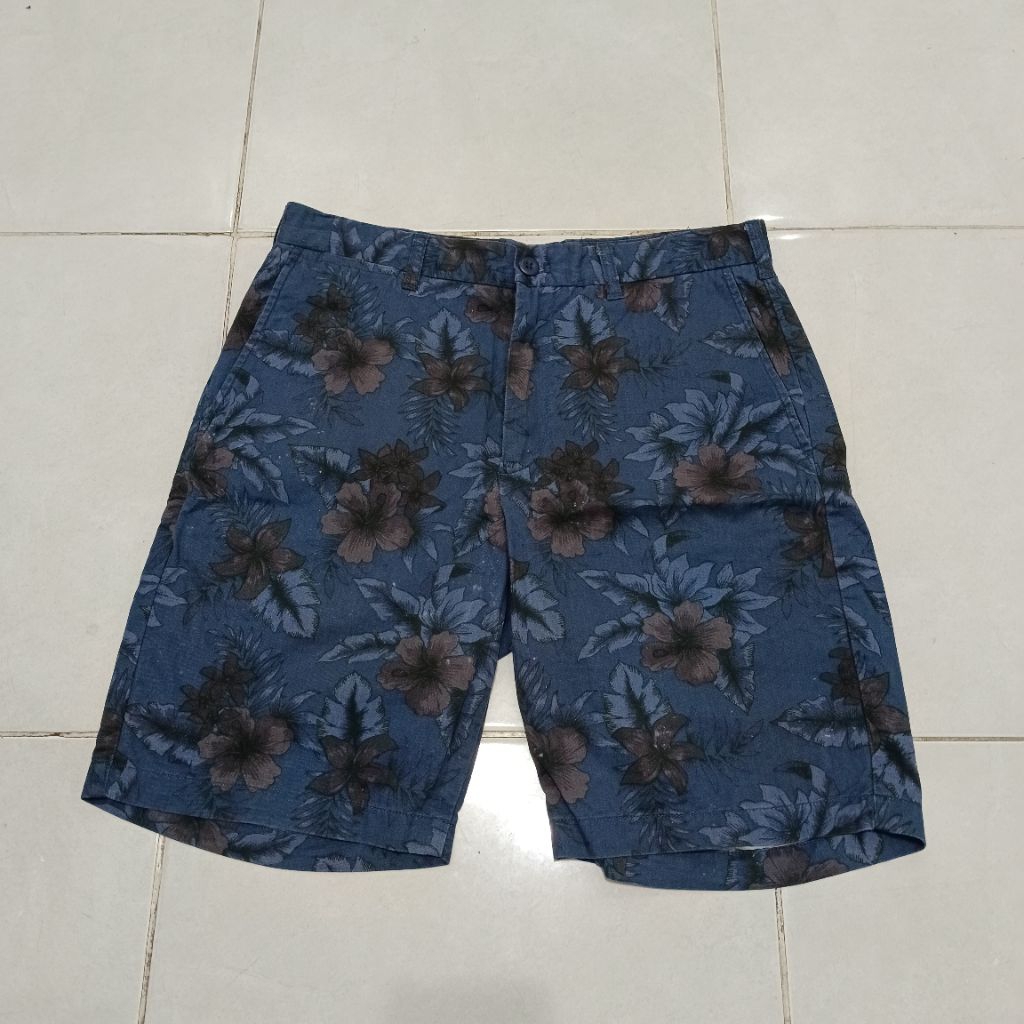 celana pendek chino short pants Uniqlo biru navy motif AOP size M 29-30 original murah