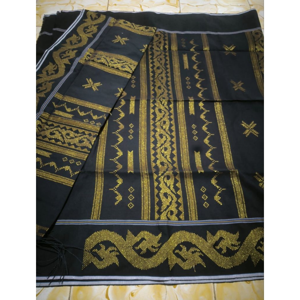 set setelan uis karo