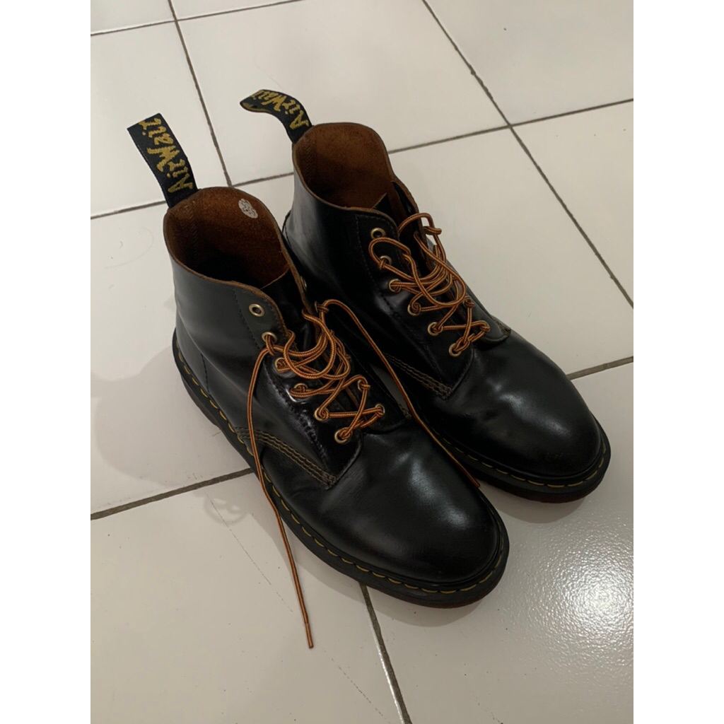 Dr Martens 101 Vintage Leather