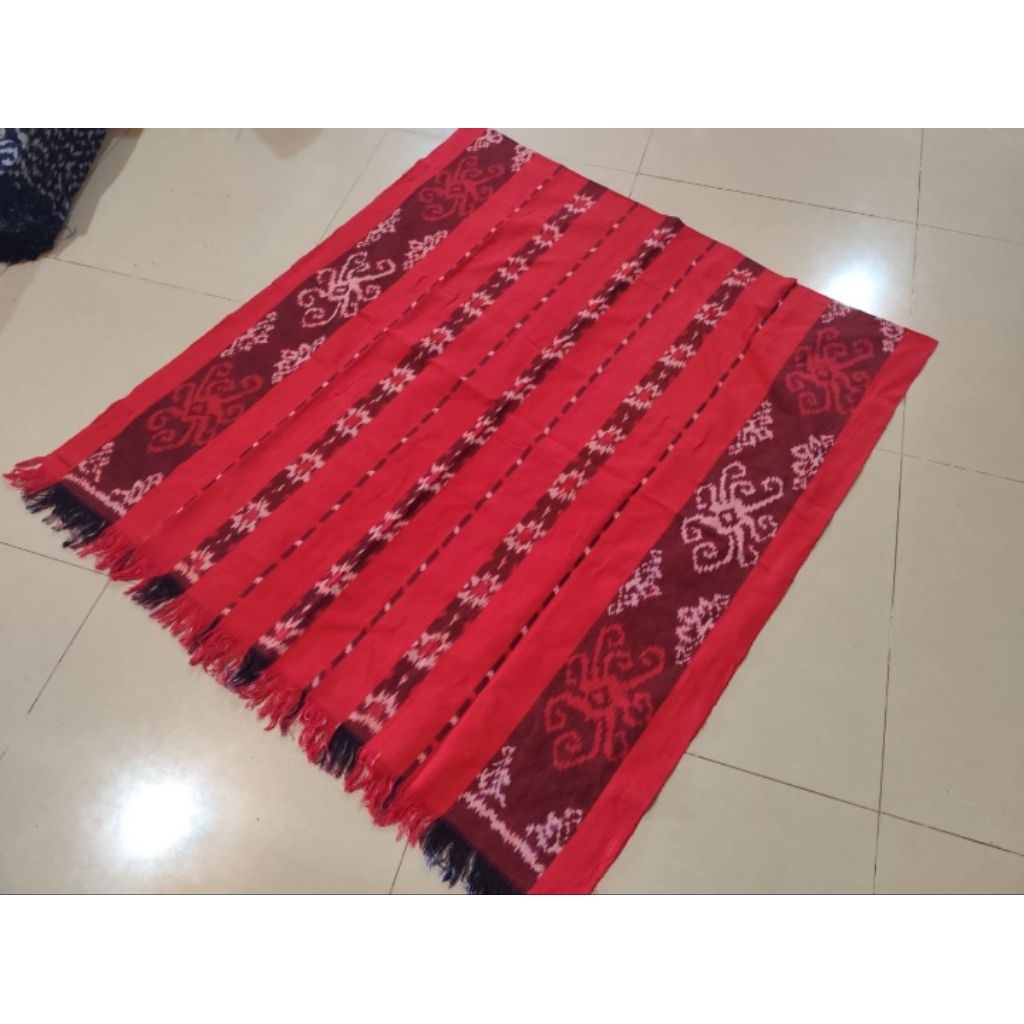 Kain tenun blanket etnik kalimantan