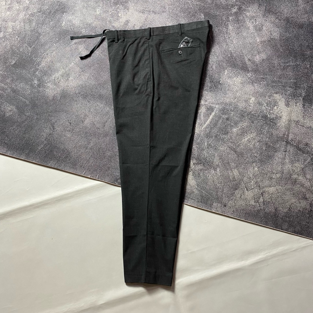 Uniqlo smart ankle pants