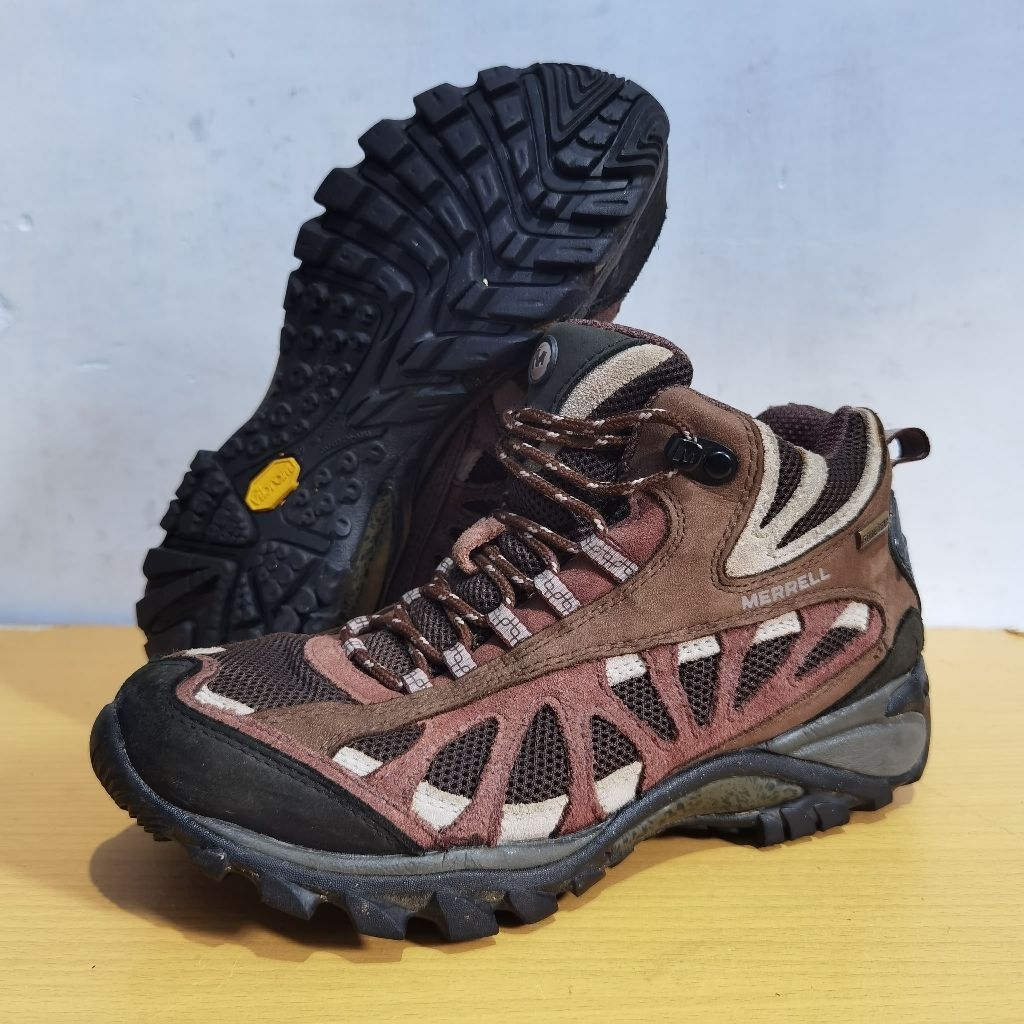 MERRELL SIREN VENTILATOR MID GORE-TEX Hiking Boot Vibram 37.5