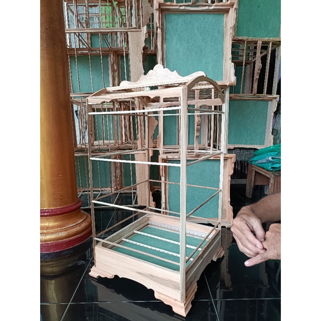 AMBRUKAN KOSAN CEPER TIANG SEGI3