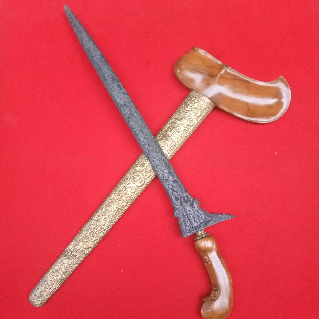 Koleksi Budaya Dapur Putot Kembar Omyang Jimbe Pamor Pendaringan Kebak