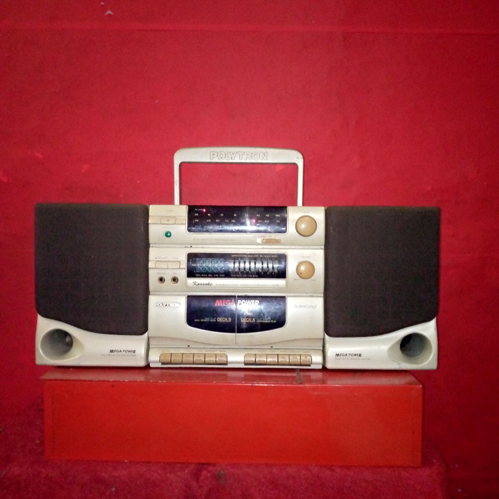 radio jadul tipe Polytron