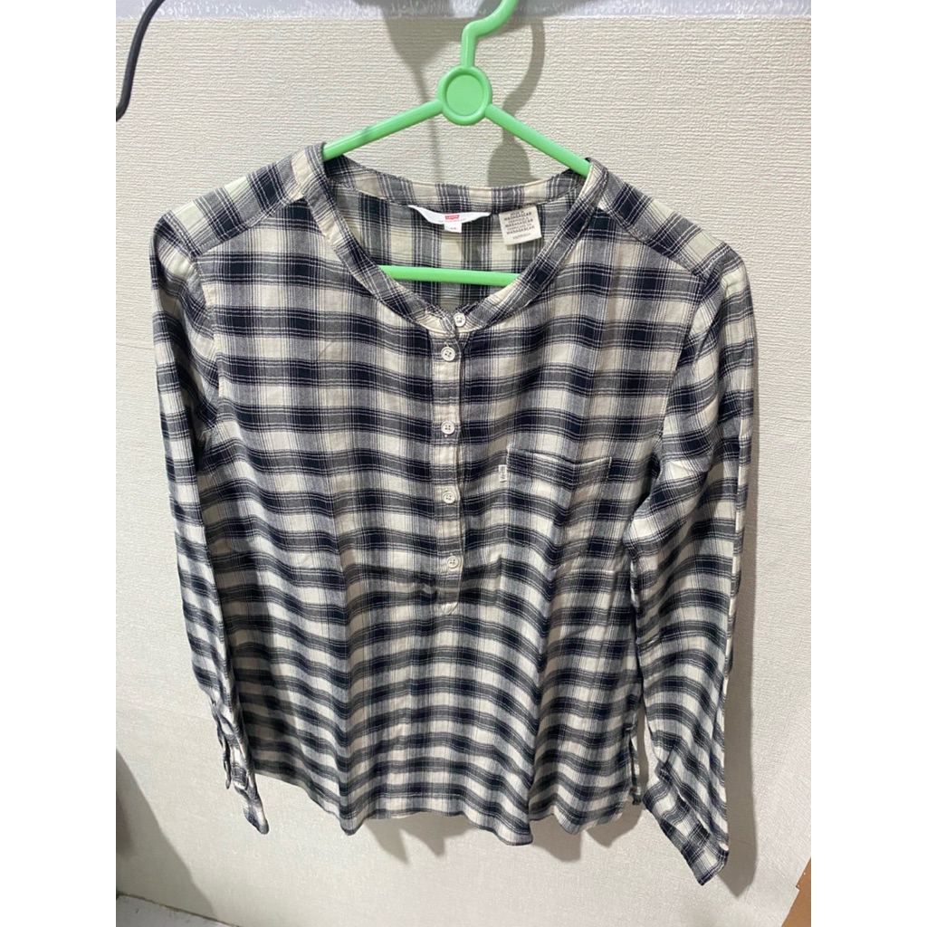 Preloved Kemeja Levis kotak-kotak