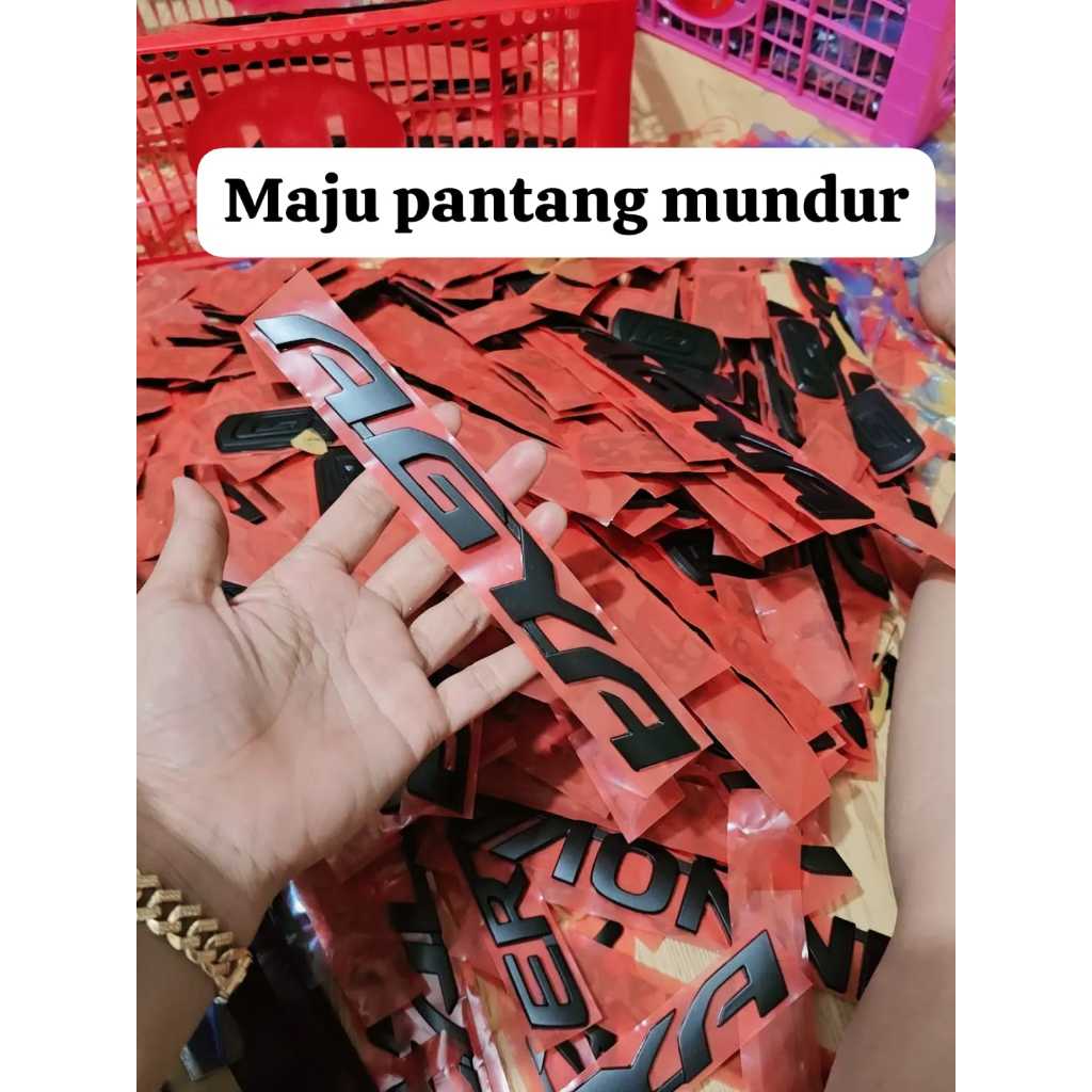 Emblem Tulisan Agya / Emblem Bagasi Toyota Agya hitam doff