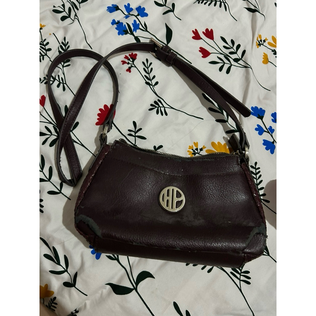 Hush Puppies sling bag- Orii