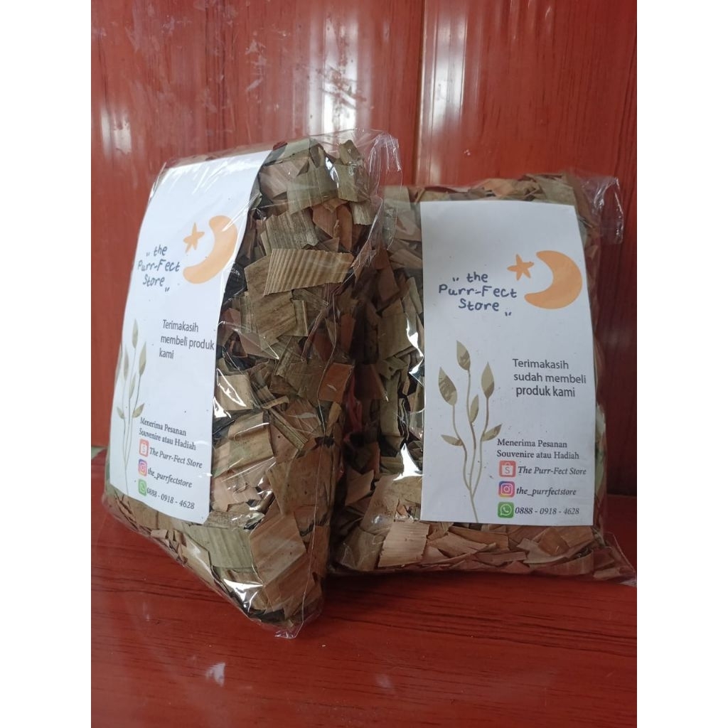 Cacahan Daun Bambu Kering (Humus)