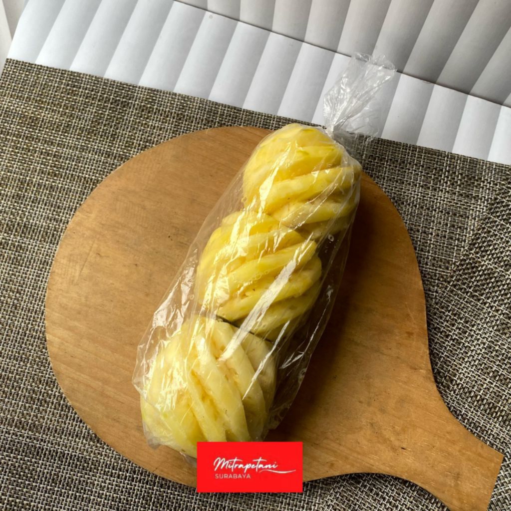 Nanas kupas kecil 2-3 buah/nanas kupas/nanas segar