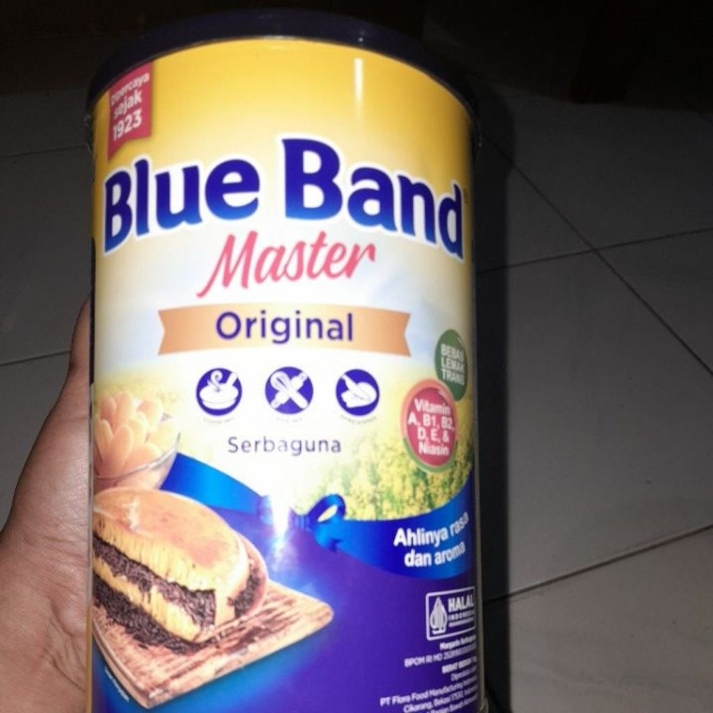 Blueband Serbaguna Kemasan Kaleng 1 kg
