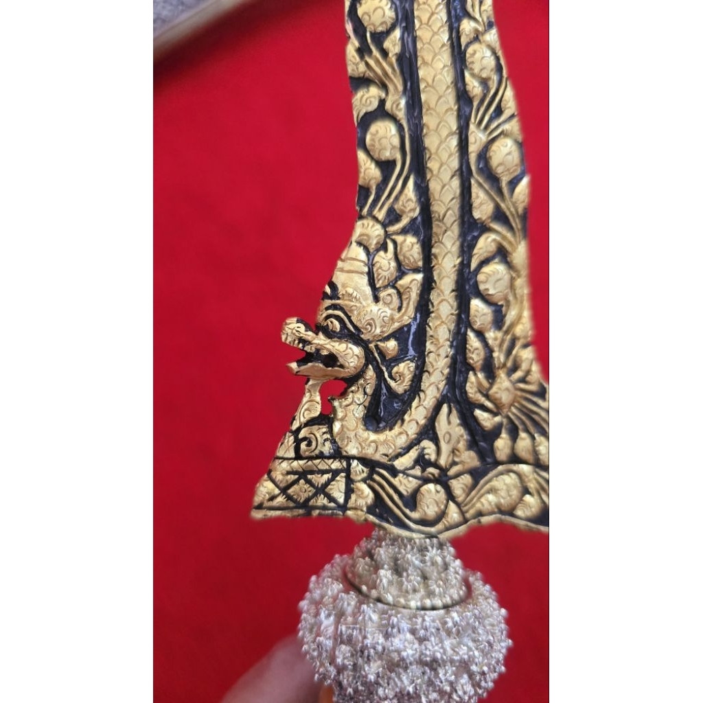 keris nogo rojo kinatah