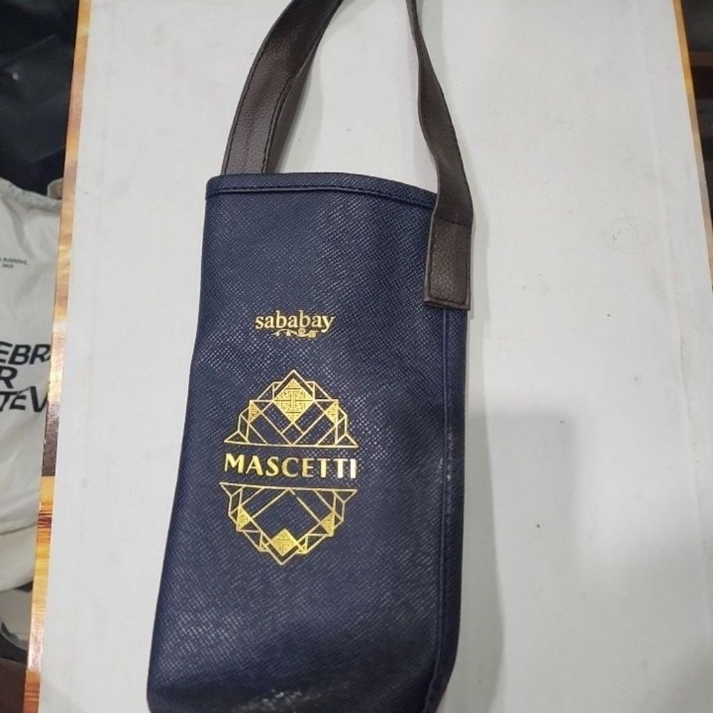 tempat botol atau tumbler sababay Mascheti