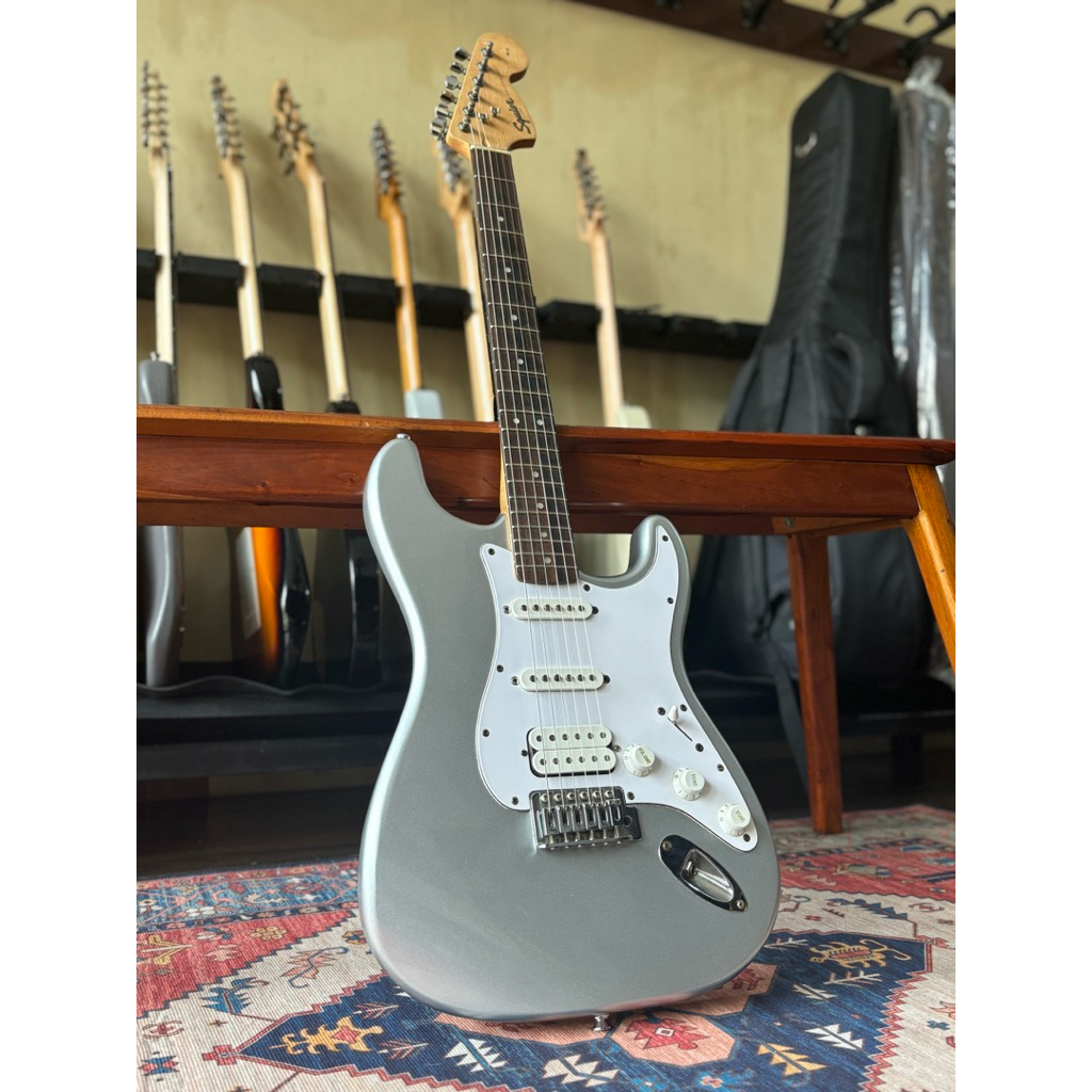 Gitar Listrik Squier Affinity Stratocaster HSS Slick Silver Second Hand