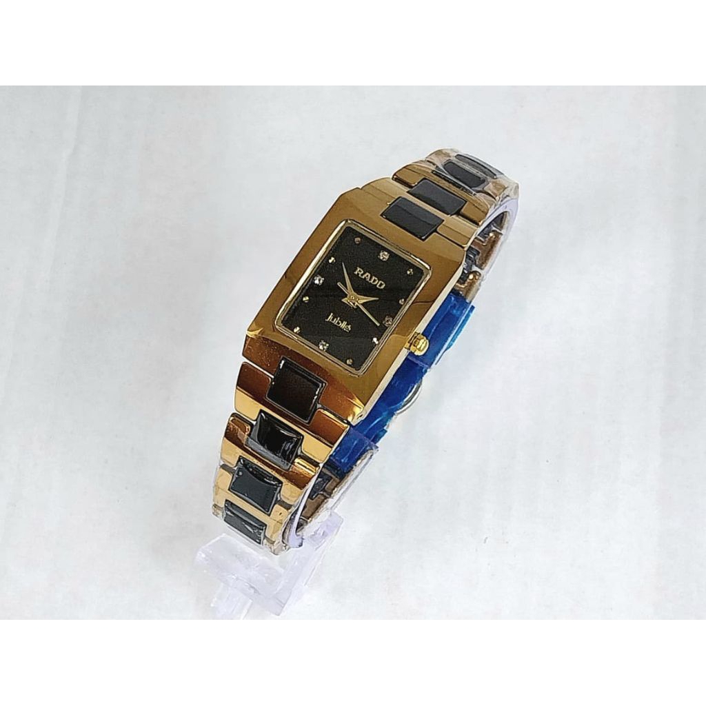 Jam Tangan Elegan Pria & Wanita – Desain Persegi Emas Hitam Klasik