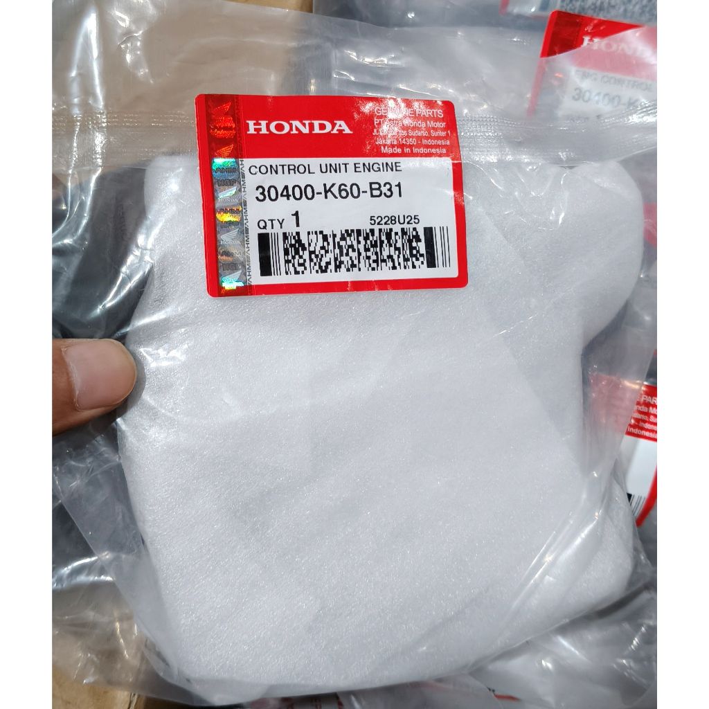 30400K60B31 ECM,ECU (Eng Control Unit) Honda Vario 125 eSP (B31) 30400-K60-B31