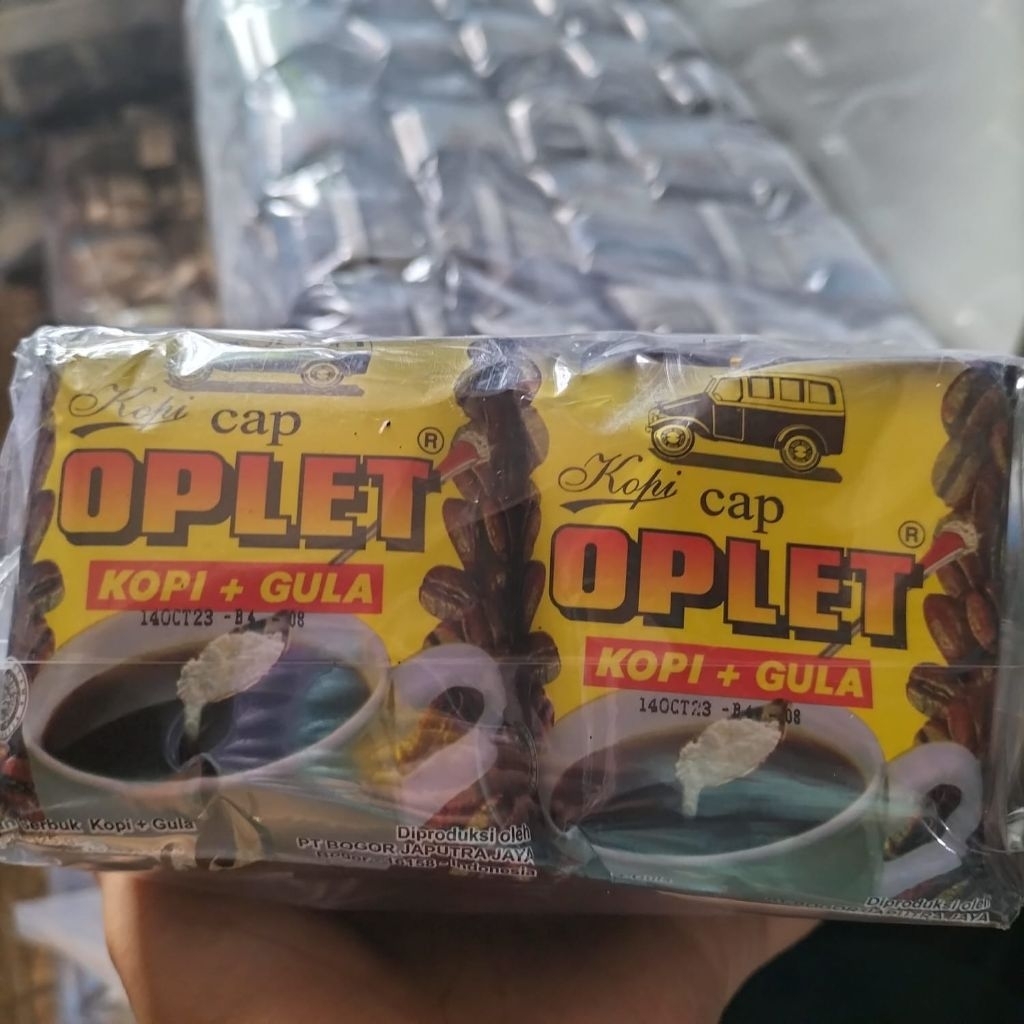 Kopi Oplet Kuning Plus Gula 1 pak (20 sachet)