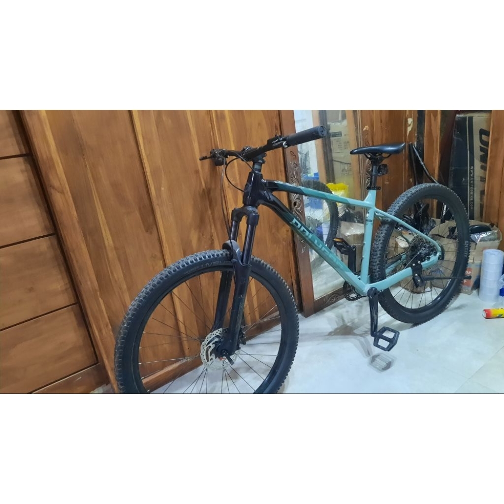 Sepeda Polygon Xtrada 6 tahun 2024 size L27.5