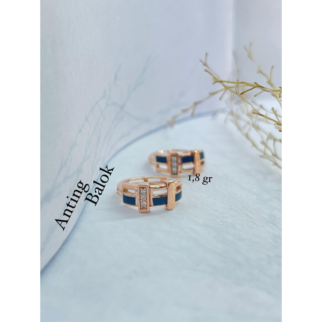 Anting jepit emas kadar 750% / 17,18,22k