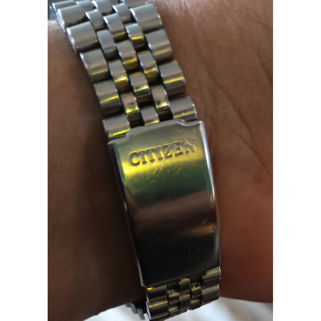 jam tangan second bekas citizen daydate