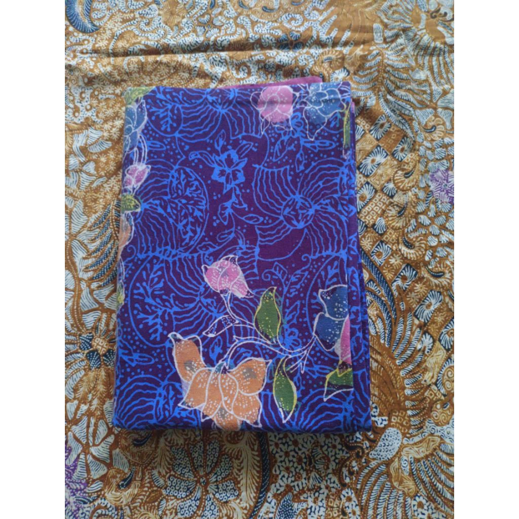 Bendang Lombok / Kain Sarung Batik / Kain Sarung Perempuan / Kain Batik Preloved
