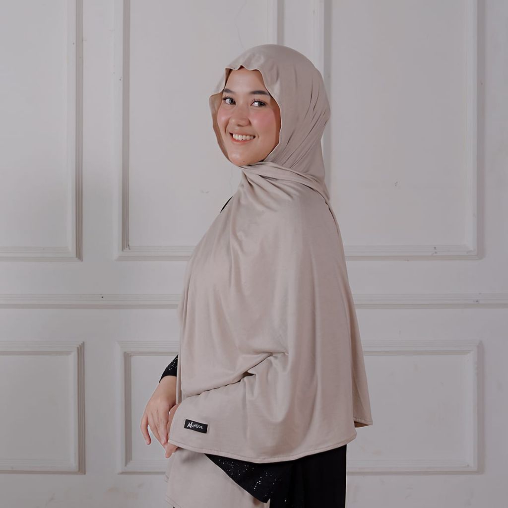 alwira hijab pashmina rayon cyra