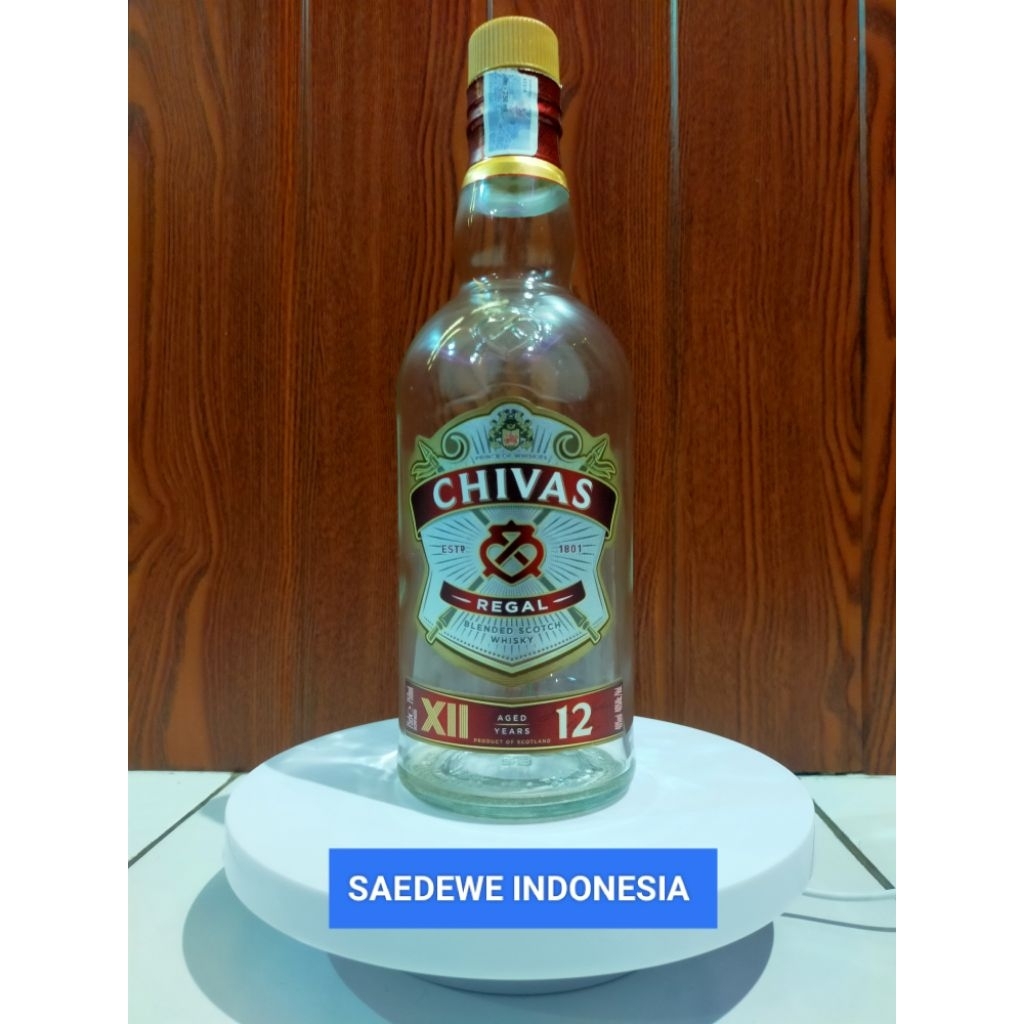 BOTOL KOSONG CHIVAS REGAL 12 KAPASITAS 700ML BEKAS MINUMAN IMPORT ORI BAHAN KACA TEBAL ANTIK COCOK B