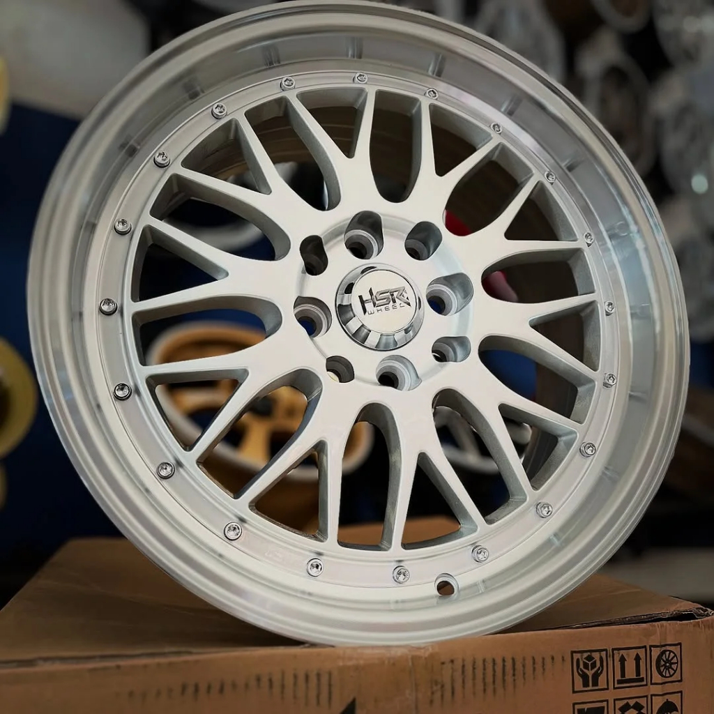 Velg Mobil BBS LM R16 Silver Untuk Jazz Avanza