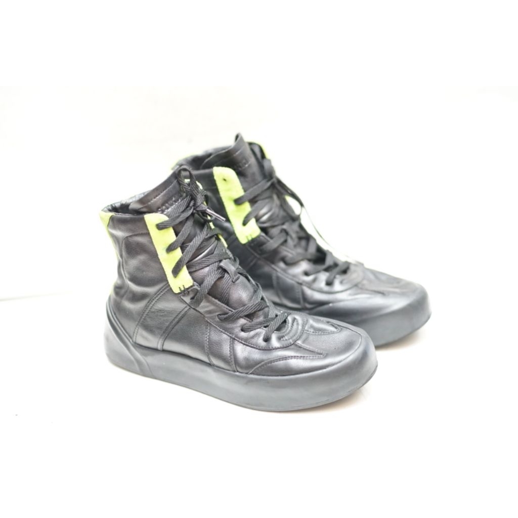 SANKUANZ LEATHER BOOTS SIZE 40