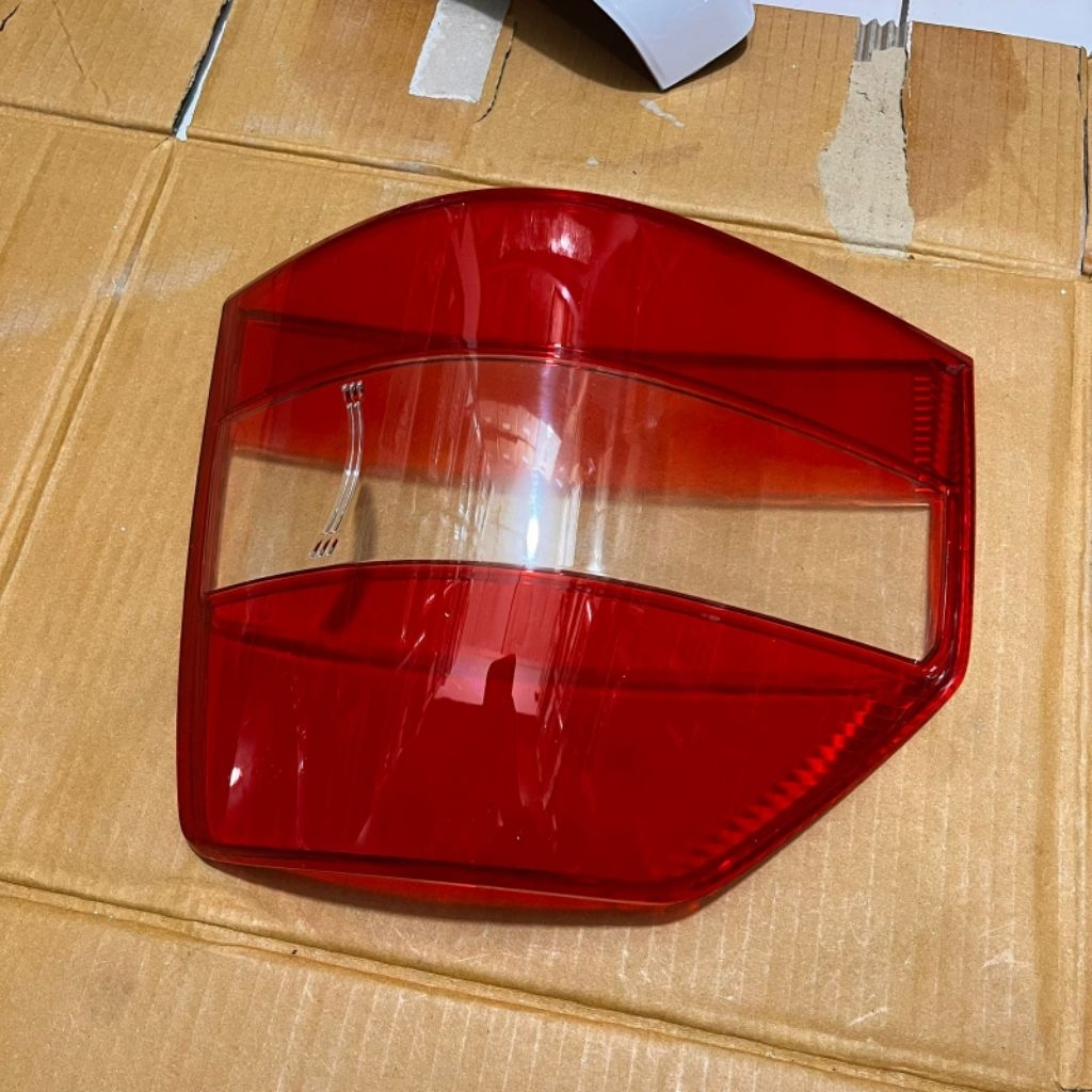 Mika Stoplamp belakang Mobil Suzuki APV Tahun 2005-2009 New Original