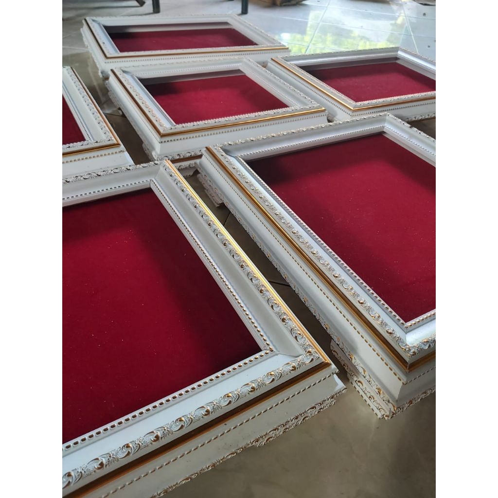 KOTAK HANTARAN KACA SET ISI 6