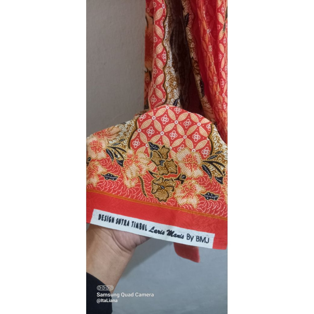 Kain Batik by Danar Hadi Solo