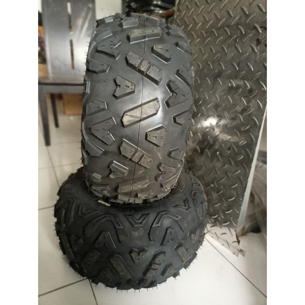2 pcs ban belakang ATV ring 8 18x9.50-8