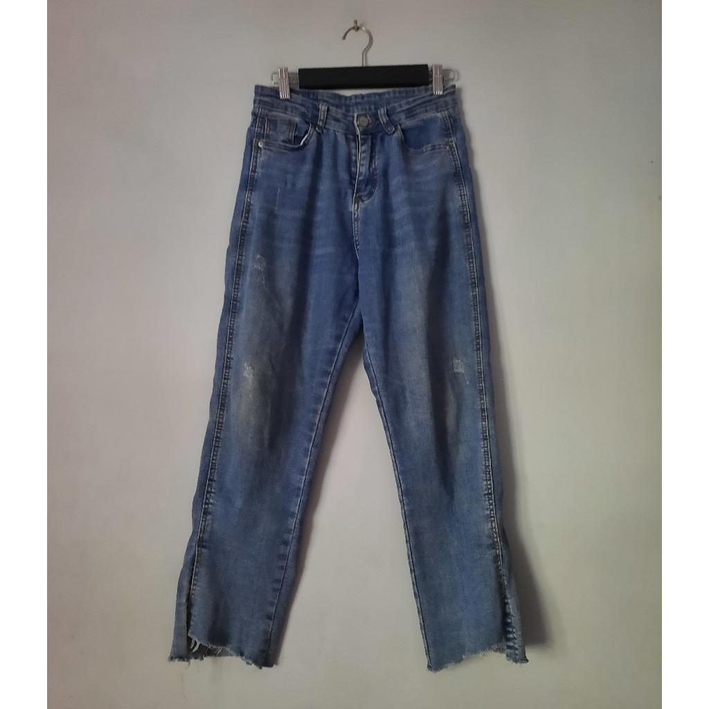 Preloved Celana Jeans Wanita Hippie Fashion