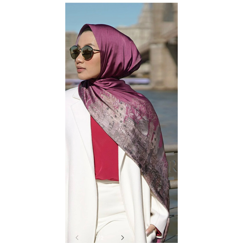 Buttonscarves - New York Reborn Satin Shawl (Chelsea)