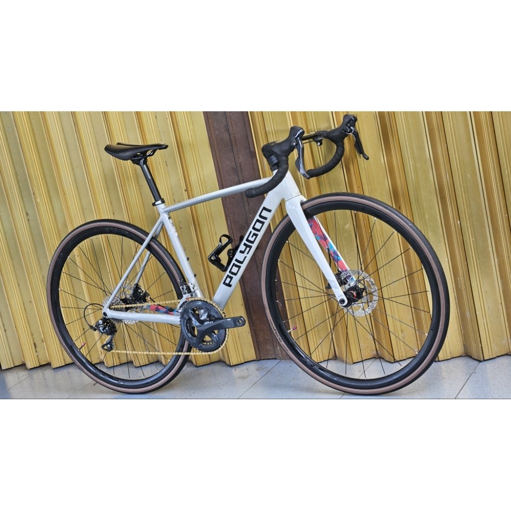 Polygon Strattos S5D Clean Look Size S