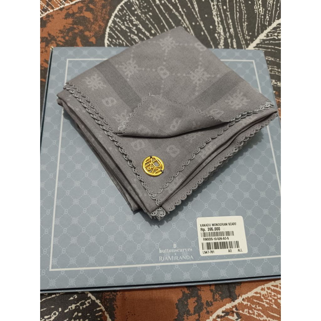 Buttonscarves x Rianiranda Xanadu Monogram Scarf PL