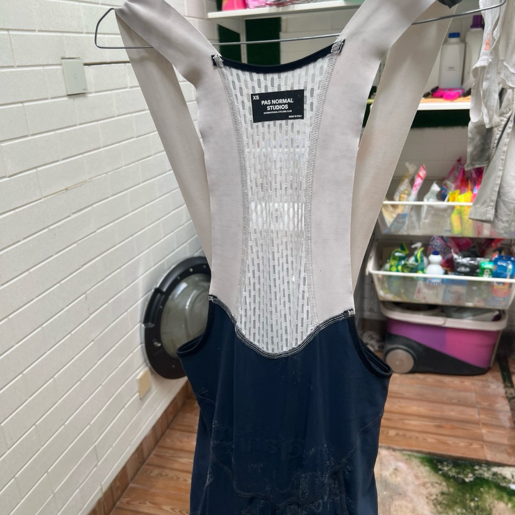 Kondisi Bekas dan ada minus sesuai difoto Silahkan cek dengan teliti, tidak ada robek atau lubang, s