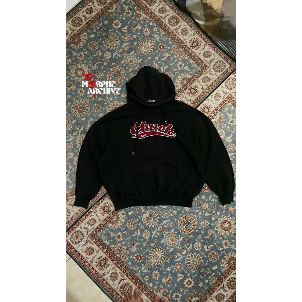 chuck hoodie second