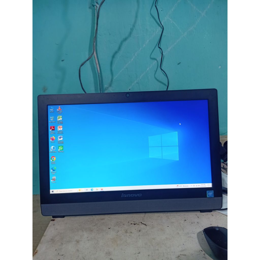 PC DESKTOP ALL IN ONE LENOVO