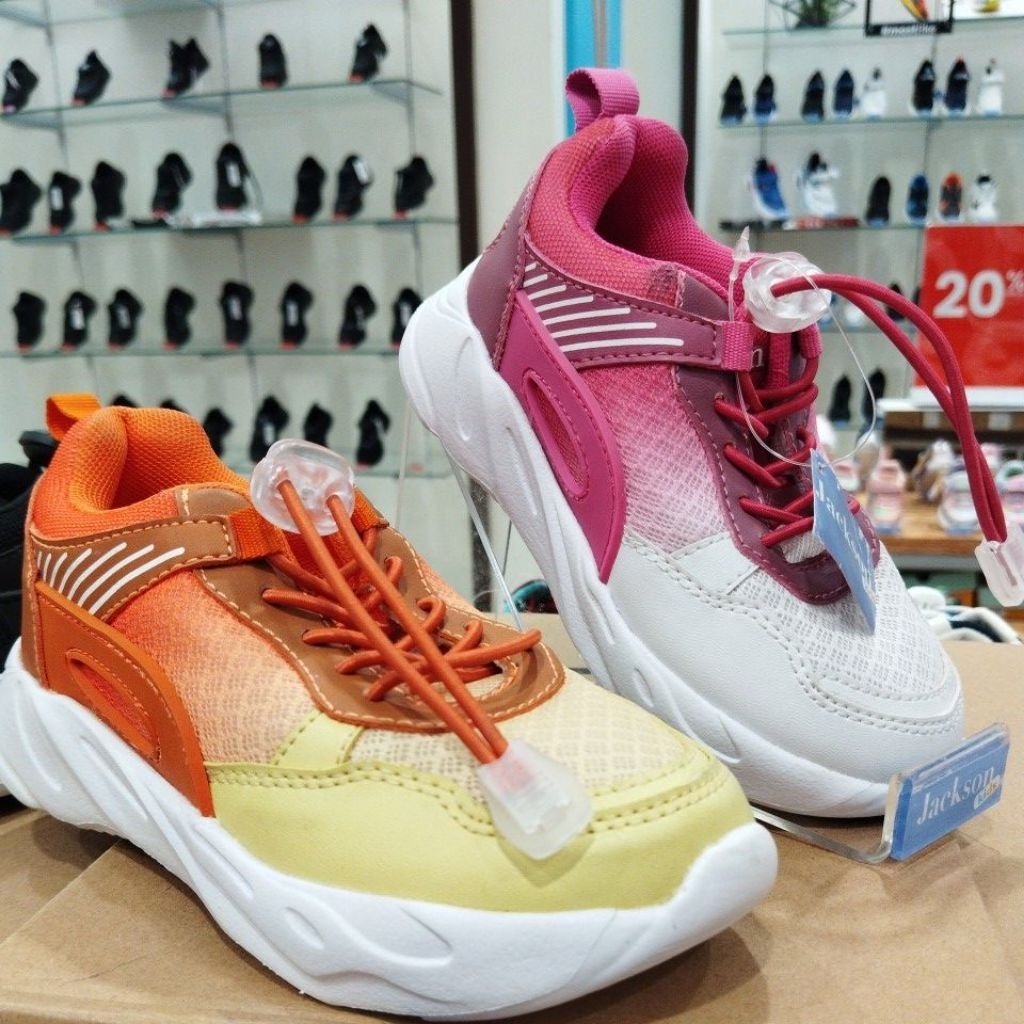 sepatu anak laki laki dan perempuan by jackson kids