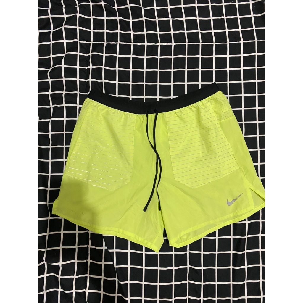 celana nike running division