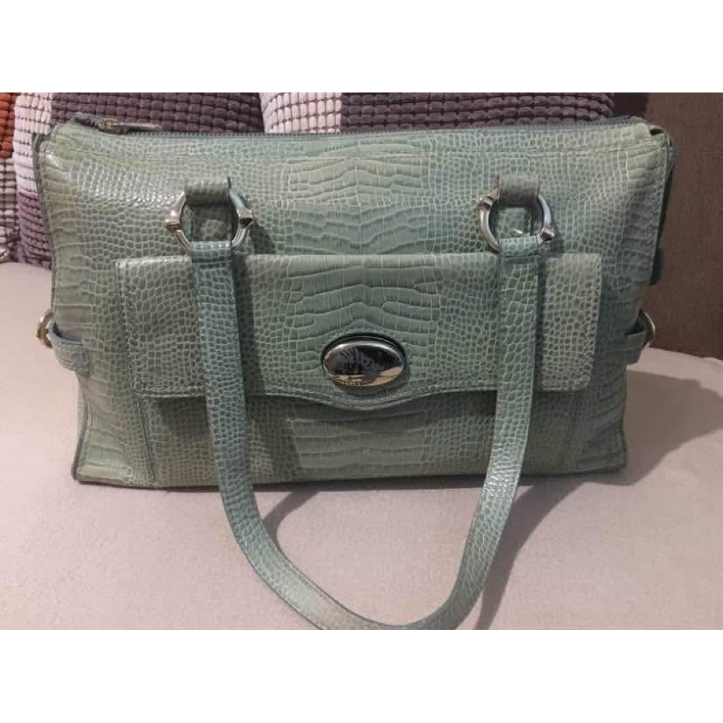 Preloved tas tenteng AK