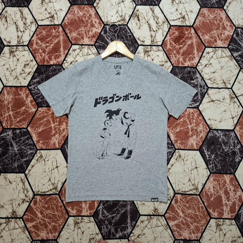 T-Shirt Dragon Ball by Uniqlo