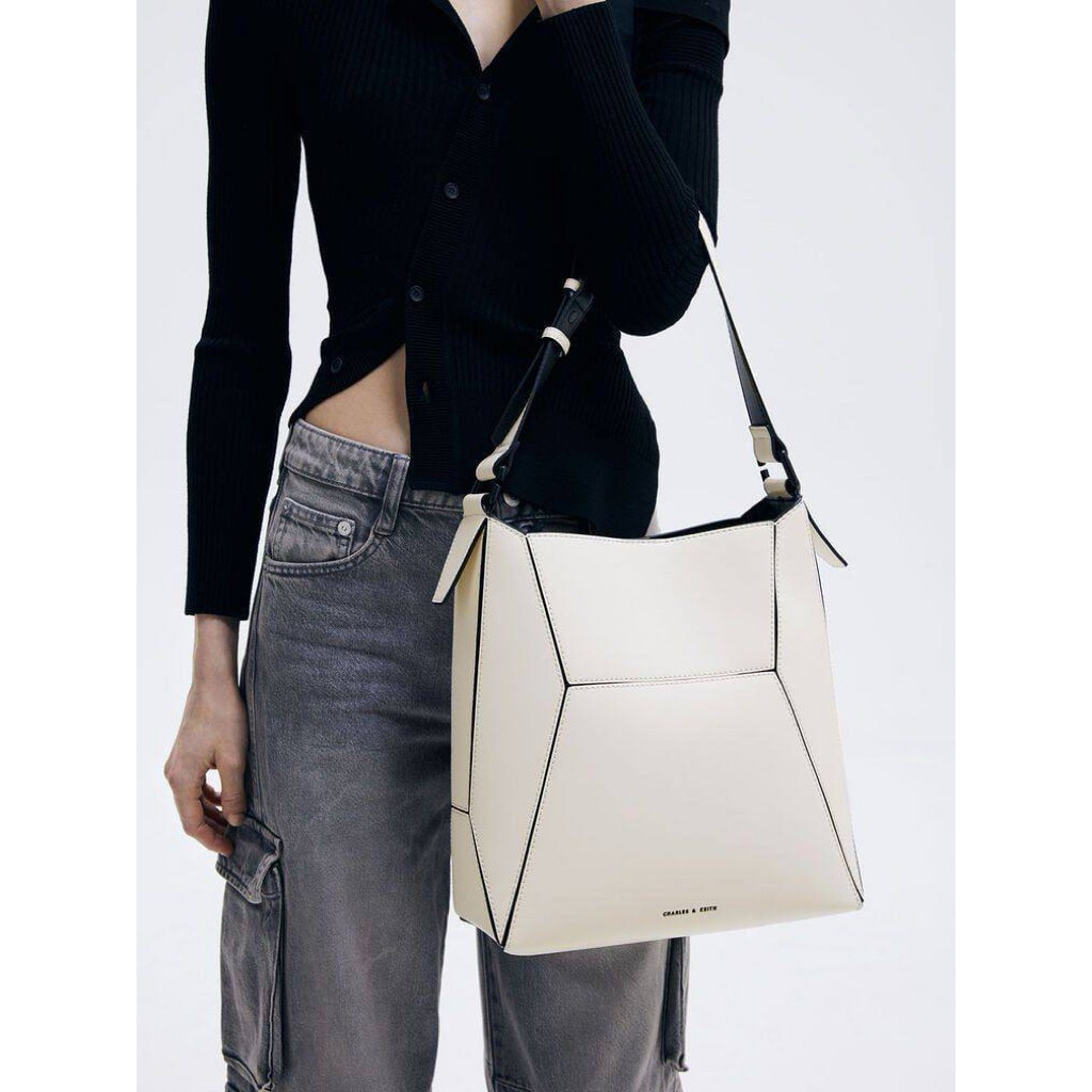 CK NASRIN GEOMETRIC TOTEBAG